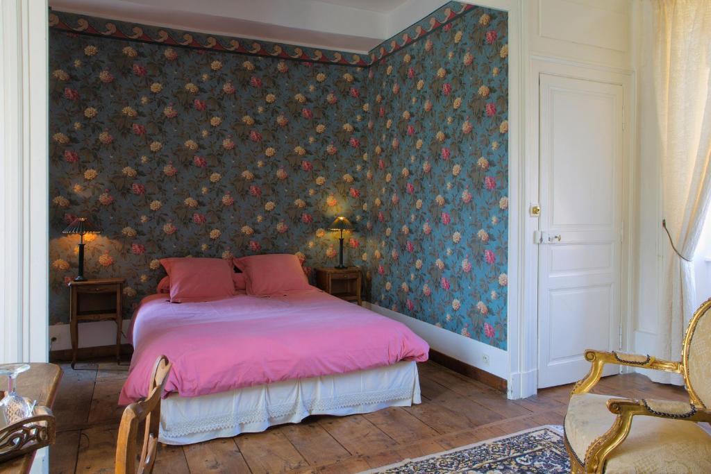 Bed and Breakfast Abbaye Du Palais Thauron Habitación foto
